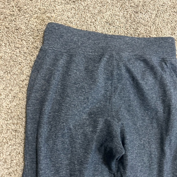 Lululemon Ready To Rulu Pant 29"
Heathered Nocturnal Teal Women's Size 8 Jogger - Picture 7 of 11